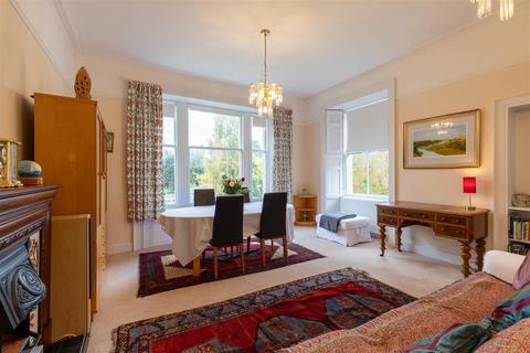 5c Barossa Place, Perth, PH1 5HG