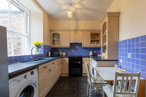5c Barossa Place, Perth, PH1 5HG