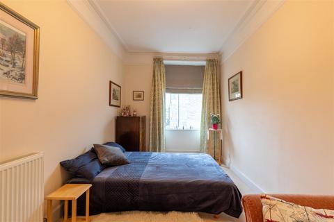 5c Barossa Place, Perth, PH1 5HG