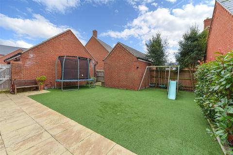 4 bedroom detached house for sale, Cripps Road, Roade, Northampton