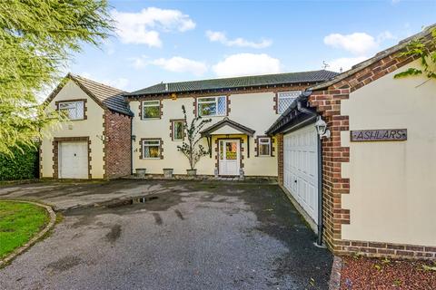 4 bedroom detached house for sale, Goodwood Gardens, Runcton, Chichester, West Sussex, PO20