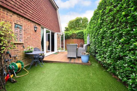 2 bedroom semi-detached house for sale, East Grinstead, West Sussex, RH19