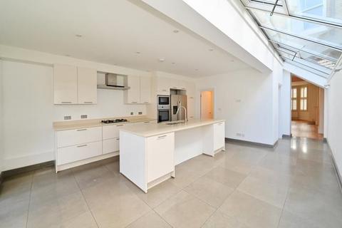 4 bedroom terraced house to rent, Oxford Gardens, W10