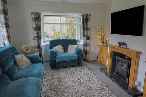 2 bedroom detached bungalow for sale, Glyne Barn Close, Bexhill-on-Sea, TN40