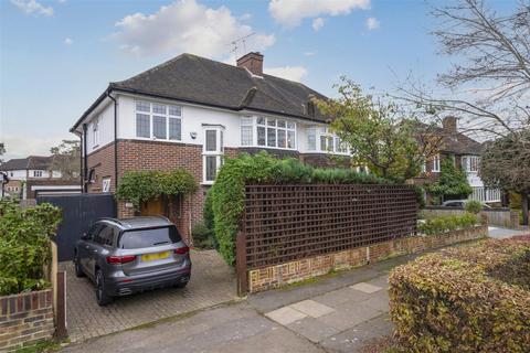 4 bedroom semi-detached house to rent, Copse Hill, London