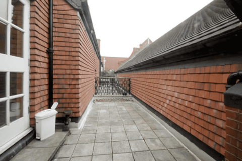 3 bedroom duplex to rent, Linstead Street, London, NW6