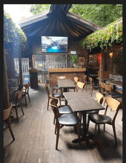 Restaurant to rent, Upper High Street, Epsom KT17