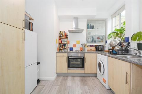 1 bedroom flat for sale, Wilmot Street, London