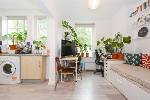 1 bedroom flat for sale, Wilmot Street, London