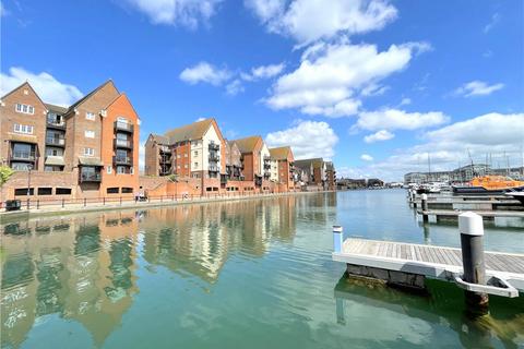 2 bedroom apartment for sale, Madeira Way, Eastbourne, East Sussex