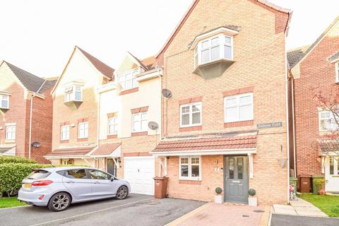 4 bedroom townhouse for sale, Sabine Fold, Wakefield WF4