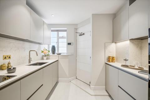 3 bedroom flat for sale, George Street, Marylebone, London W1H