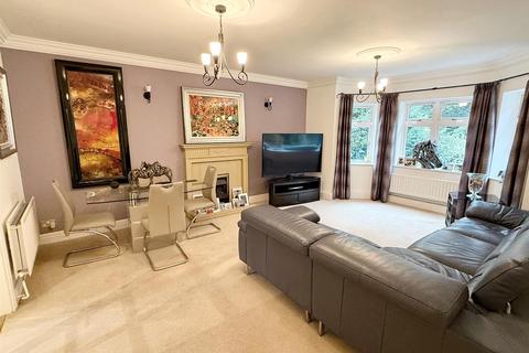 2 bedroom flat for sale, Thornhill Road, Sutton Coldfield