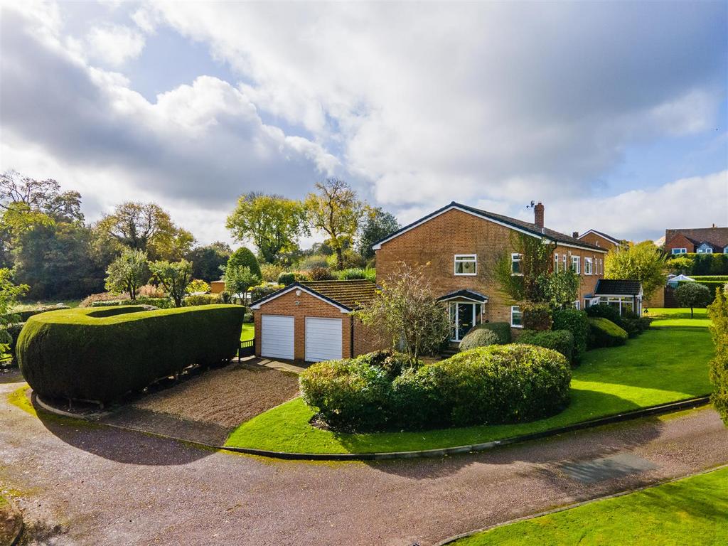 12 Fetherston Grange Glasshouse Lane, Lapworth, B9