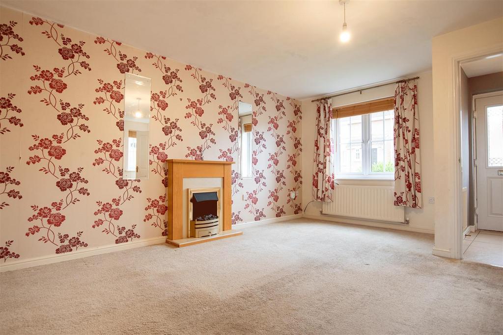 Wilkie Road, Wellingborough 3 bed semidetached house for sale £239,995