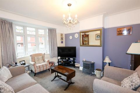 3 bedroom semi-detached house for sale, Clotherholme Road, Ripon