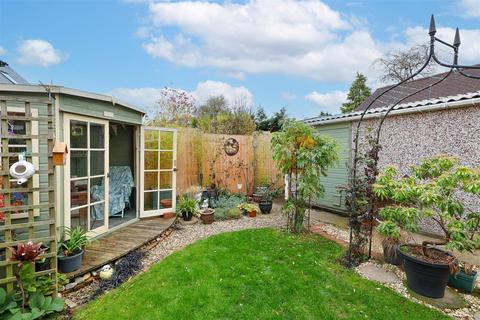 3 bedroom semi-detached house for sale, Clotherholme Road, Ripon