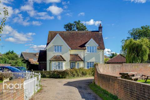 3 bedroom detached house for sale, Station Road, Tiptree