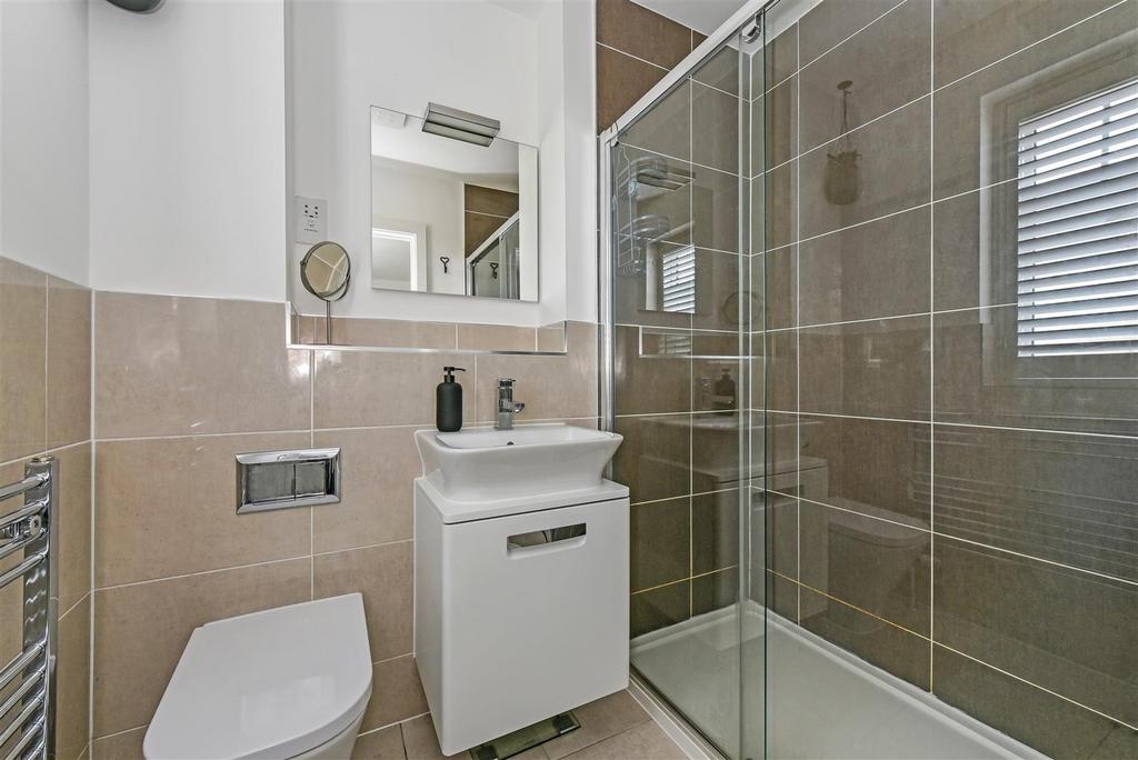 En Suite Shower Room