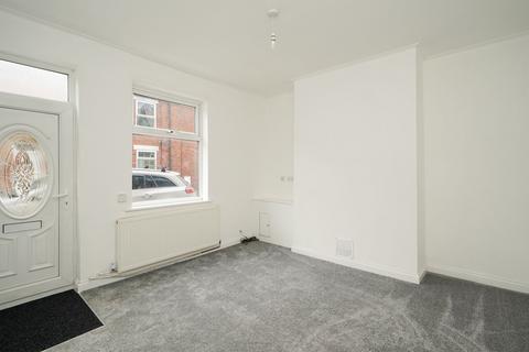 2 bedroom terraced house to rent, Sherwood Street, Chesterfield S40