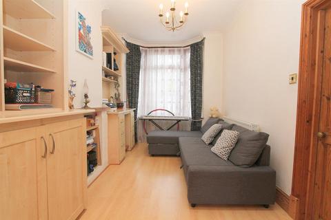 3 bedroom terraced house for sale, Vale Road, Sutton SM1