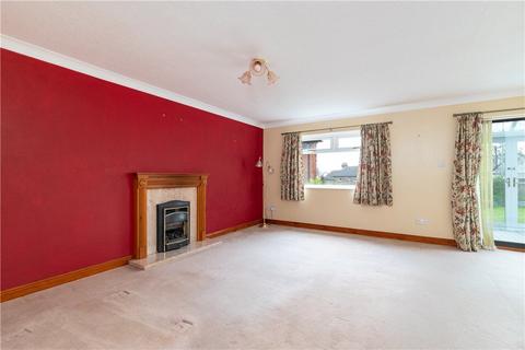 3 bedroom bungalow for sale, Harrogate Road, Rawdon, Leeds, West Yorkshire, LS19