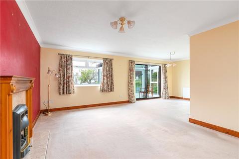 3 bedroom bungalow for sale, Harrogate Road, Rawdon, Leeds, West Yorkshire, LS19