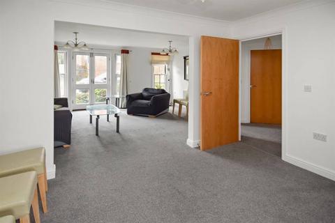 2 bedroom apartment for sale, George Roche Road, Canterbury