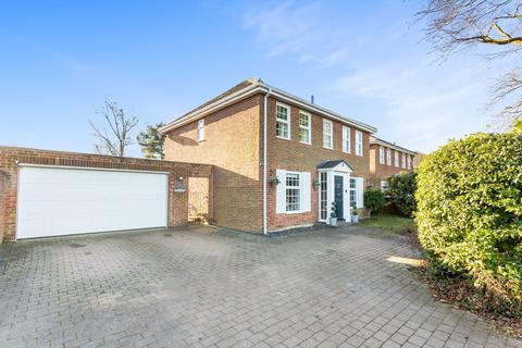 4 bedroom detached house for sale, Hophurst Lane, Crawley RH10