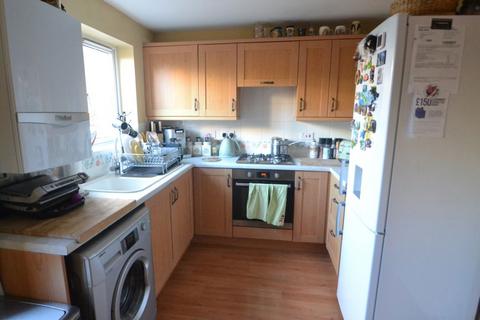 2 bedroom house to rent, Galingale Way, Portishead