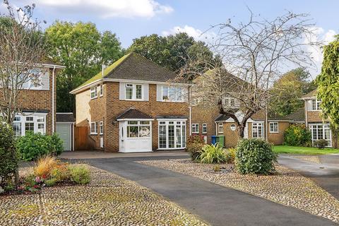 3 bedroom detached house for sale, Blenheim Avenue, Faversham, ME13