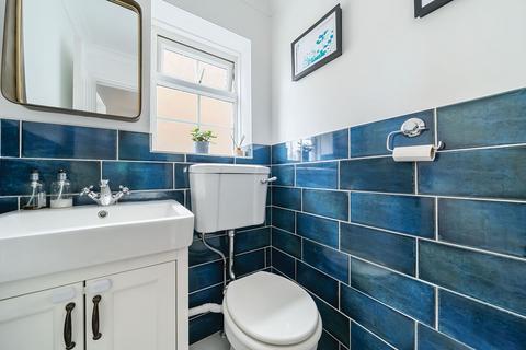 34 Blenheim Avenue, Faversham, ME13 8NW