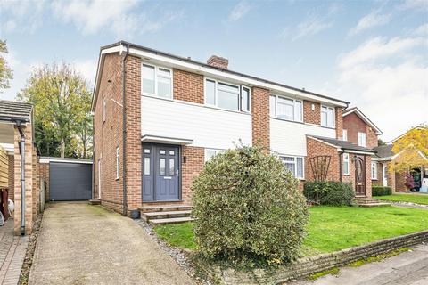 3 bedroom semi-detached house for sale, Reeds Avenue, Earley, Reading