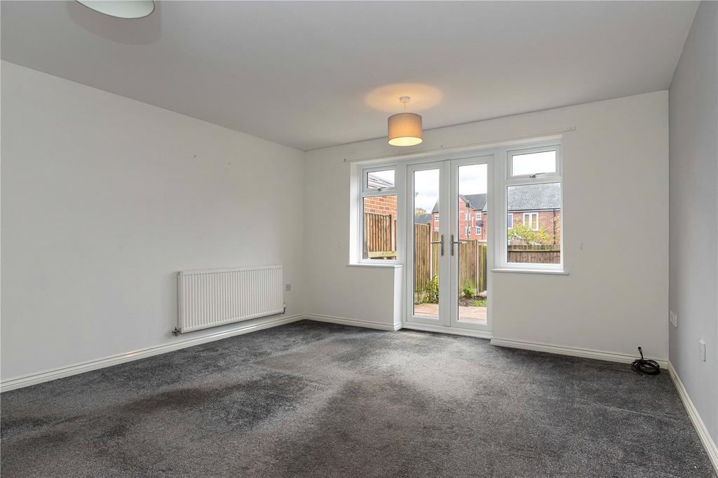Dairy Close, Market Drayton... 4 bed terraced house to rent £875 pcm