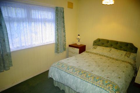 12 Bedfont Green Close, Feltham, TW14 8EG