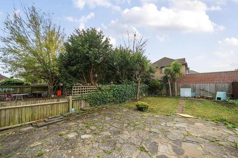 4 bedroom semi-detached house to rent, Stanmore,  Harrow,  HA7