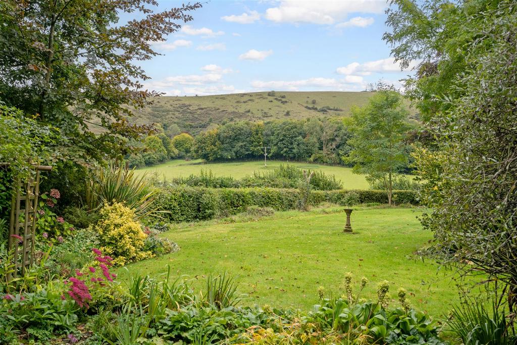 Garden &amp; View
