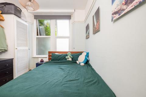 1 bedroom flat for sale, Gloucester Road, Horfield