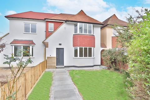 4 bedroom semi-detached house for sale, Motspur Park, New Malden