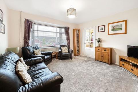 17 Beverley Crescent, Forsbrook, Stoke-on-trent, ST11 9DQ