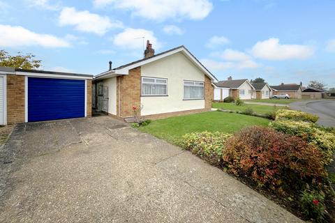 2 bedroom detached bungalow for sale, Maltings Drive, Harleston IP20