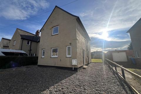 4 bedroom semi-detached house to rent, Swansfield Park Road, Alnwick