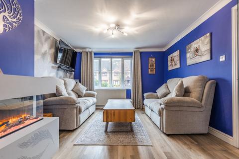 3 Blenheim Way, Watton, Thetford, IP25 6XS