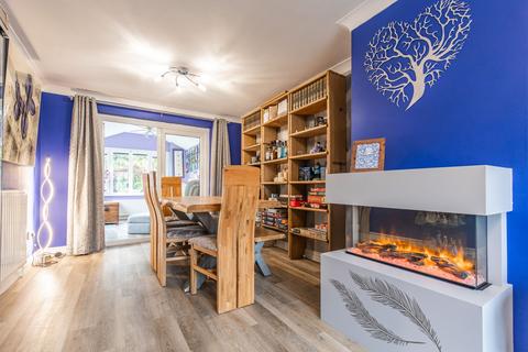 3 Blenheim Way, Watton, Thetford, IP25 6XS