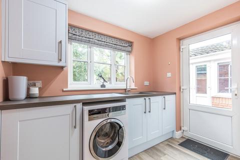 3 Blenheim Way, Watton, Thetford, IP25 6XS