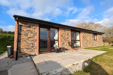 2 bedroom detached bungalow to rent, Portreath, Cornwall