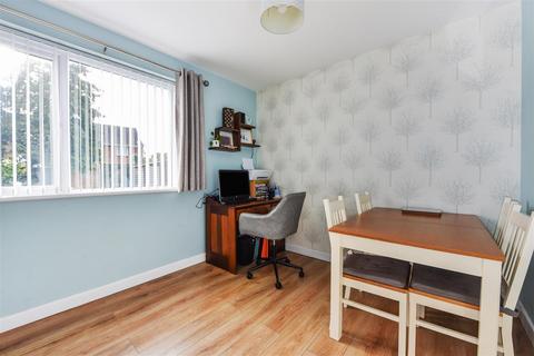 18 Blackdown Crescent, Havant, PO9 5AZ