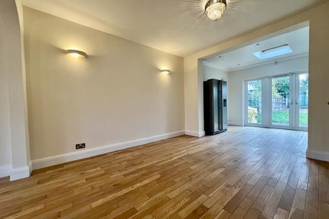 undefined, High Worple, Harrow HA2