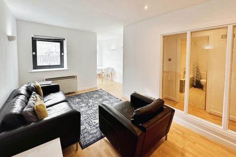 2 bedroom apartment for sale, South Parade, LS1