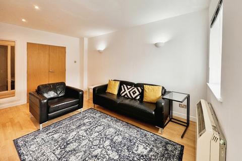 2 bedroom apartment for sale, South Parade, LS1